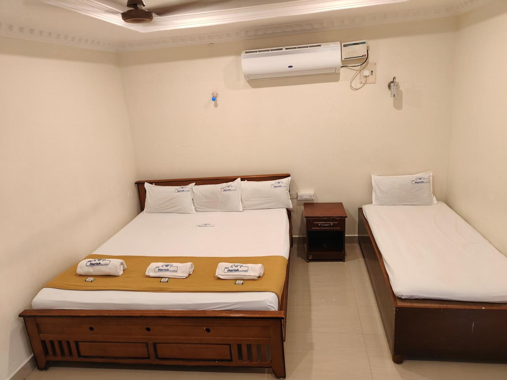 Hotel Harish Rameshwaram Exterior photo