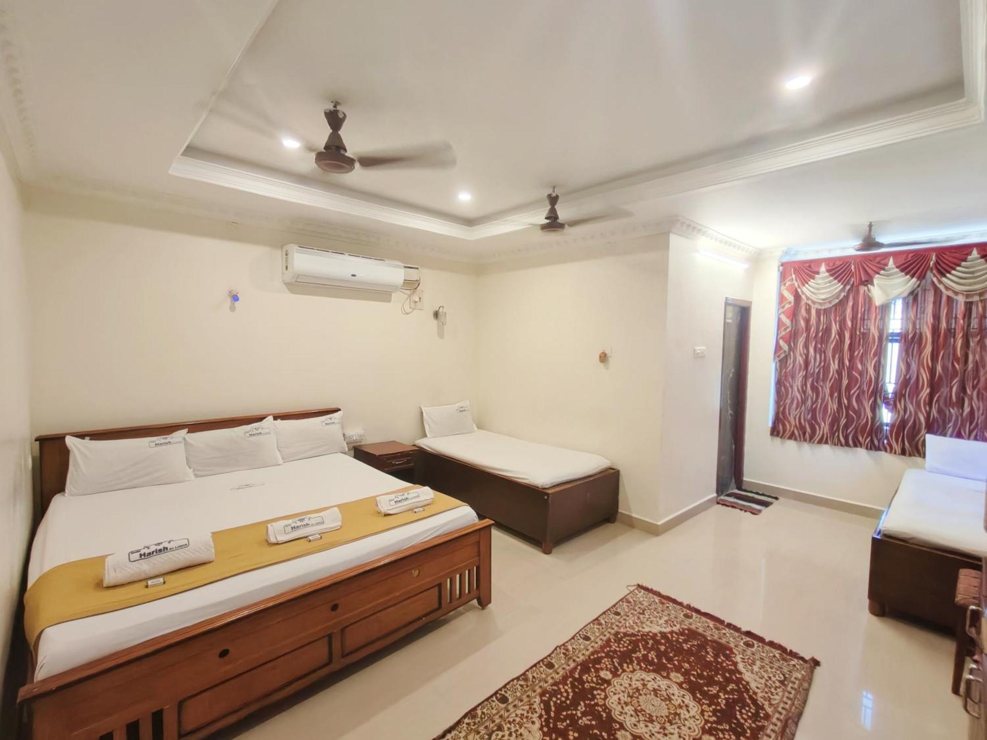 Hotel Harish Rameshwaram Exterior photo